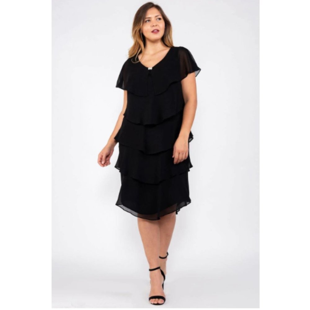 Tiered Capelet Dress - Picture 2 of 10